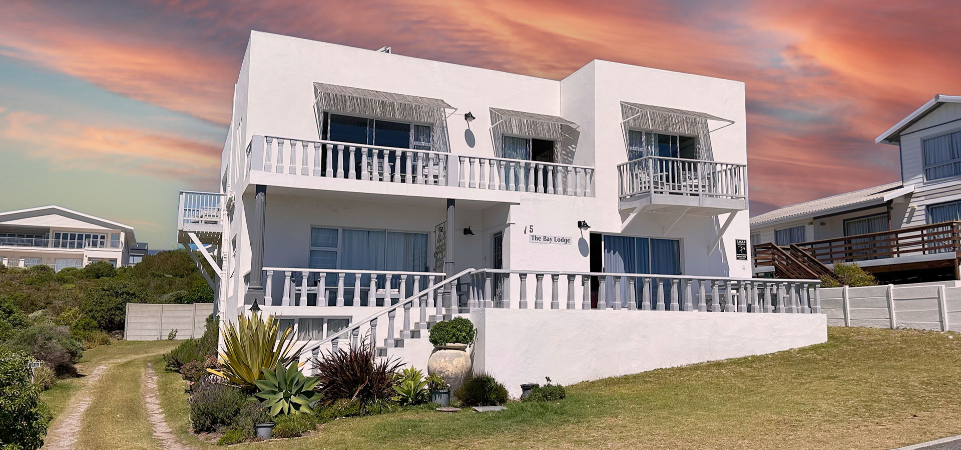 Gansbaai B&B, Walker Bay accommodation, best guesthouse in Gansbaai, whale watching in Gansbaai